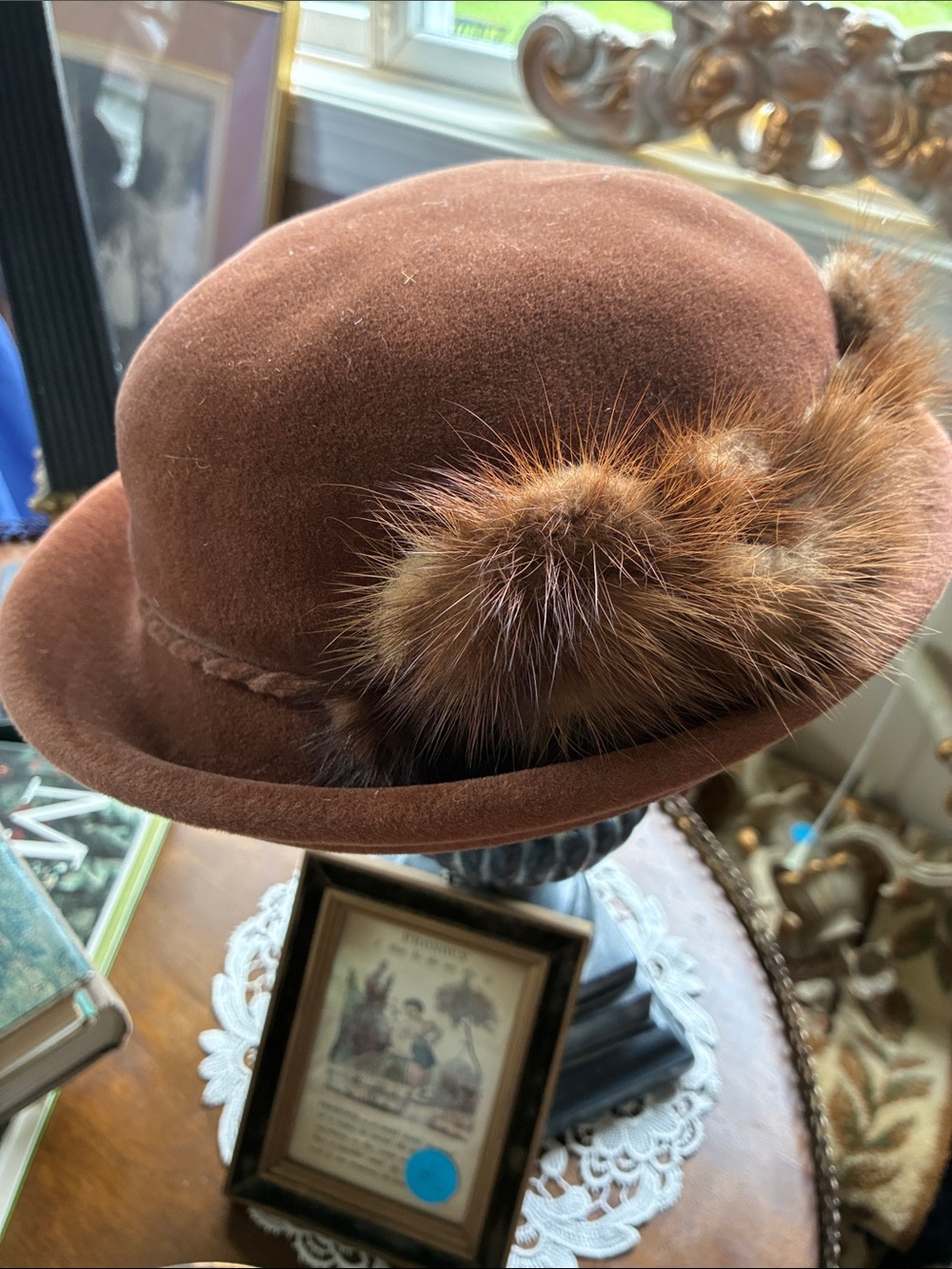 1930-40s Women's Brown Felt Cloche Hat with Mink Pom Detail